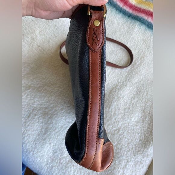 90s Liz Claiborne Vintage Leather Crossbody main image 7